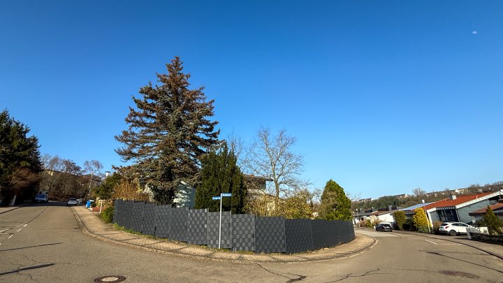 TOP-LAGE - Attraktives Einfamilienhaus mit ELW und Garten in Bestlage von Zweibrücken- Ernstweiler