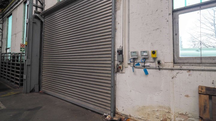 INDUSTRIEKOMPLEX - Lagerhalle/Produktionshalle mit Büroflächen im Biosphären Reservat Bliesgau