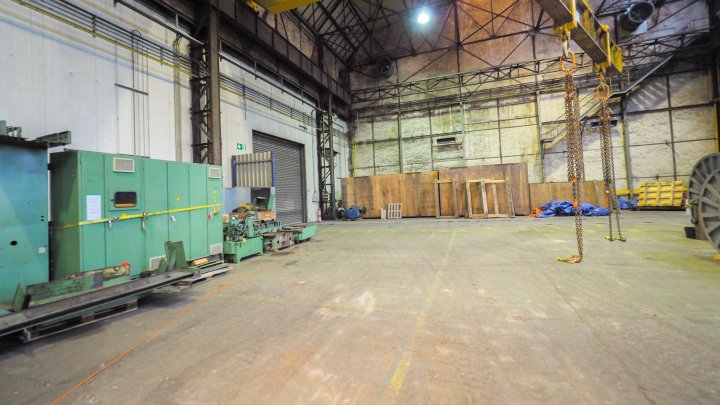 INDUSTRIEKOMPLEX - Lagerhalle/Produktionshalle mit Büroflächen im Biosphären Reservat Bliesgau