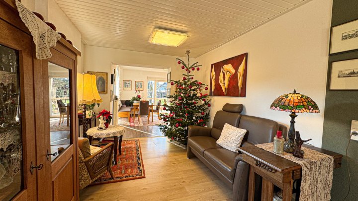 ENERGIESPARSAM - Freist. 2-Fam. Haus mit großem Garten in 66509 Rieschweiler-Mühlbach