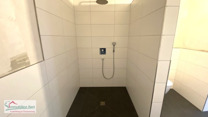 GRENZNÄHE LUXEMBURG: ERSTBEZUG! NEUE PENTHOUSEWOHNUNG IN ORSCHOLZ