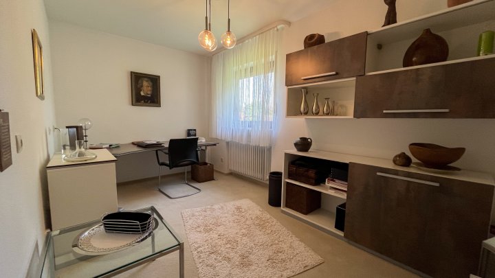 Im Klingeltal- Besonderes Einfamilienhaus mit Grundstück in bester Lage von 66482 Zweibrücken