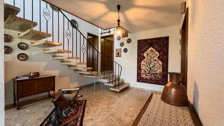 Im Klingeltal- Besonderes Einfamilienhaus mit Grundstück in bester Lage von 66482 Zweibrücken