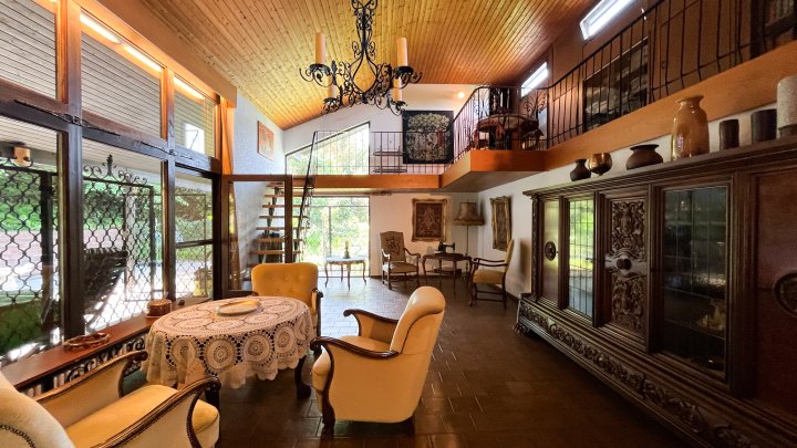 Im Klingeltal- Besonderes Einfamilienhaus mit Grundstück in bester Lage von 66482 Zweibrücken