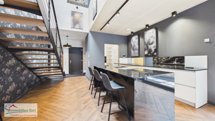 NEUWERTIGES, EXKLUSIVES WOHNHAUS IN TOP WOHNLAGE VON SERRIG (BEI SAARBURG)