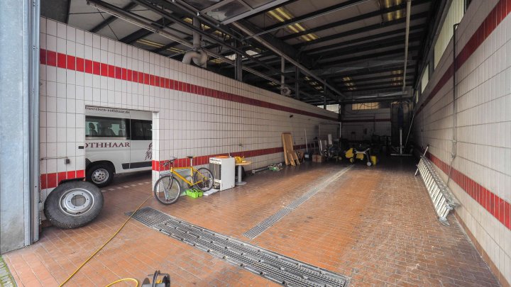 GEWERBE - Interessante Gewerbehalle mit Hebebühne und Waschanlage in 66482 Zweibrücken