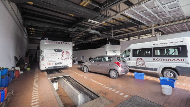 GEWERBE - Interessante Gewerbehalle mit Hebebühne und Waschanlage in 66482 Zweibrücken