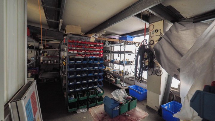 GEWERBE - Interessante Gewerbehalle mit Hebebühne und Waschanlage in 66482 Zweibrücken