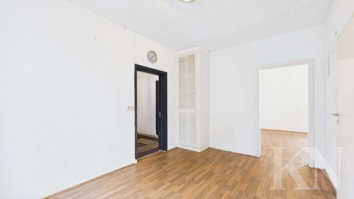 Mehrfamilienhaus mit Entwicklungspotenzial – 2 freie Einheiten & sofortige Renditechance