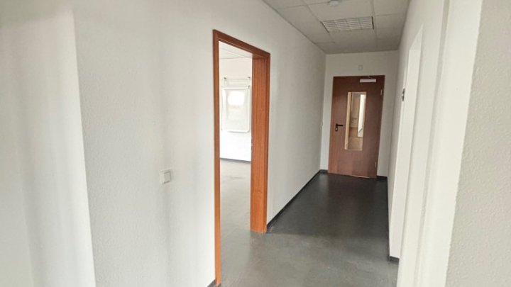 Moderne Bürofläche im Gewerbegebiet Saarlouis-Röderberg