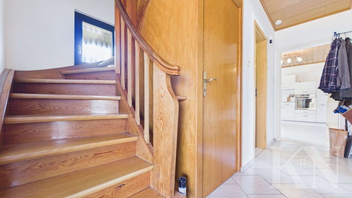 Freistehendes Einfamilienhaus mit Fernblick & großem Grundstück in Sankt Julian