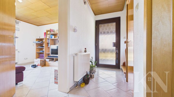 Freistehendes Einfamilienhaus mit Fernblick & großem Grundstück in Sankt Julian