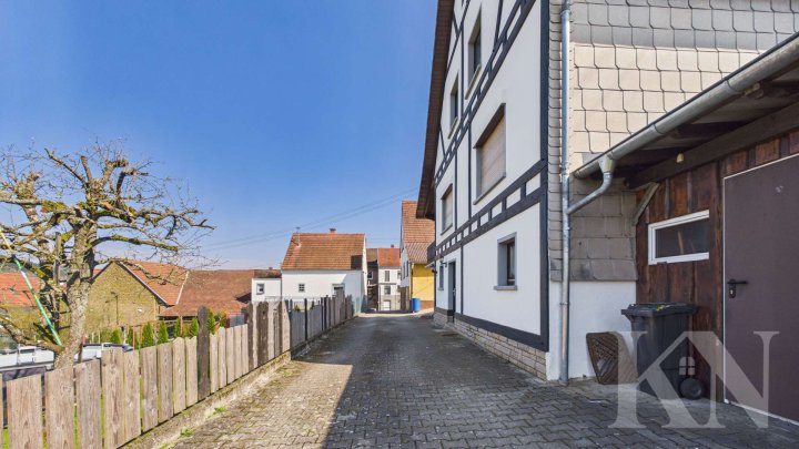 Freistehendes Einfamilienhaus mit Fernblick & großem Grundstück in Sankt Julian