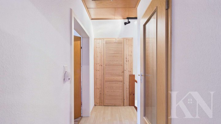 Freistehendes Einfamilienhaus mit Fernblick & großem Grundstück in Sankt Julian