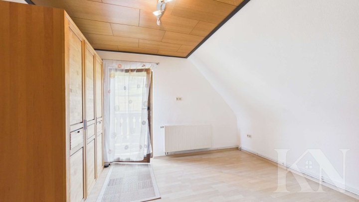 Freistehendes Einfamilienhaus mit Fernblick & großem Grundstück in Sankt Julian