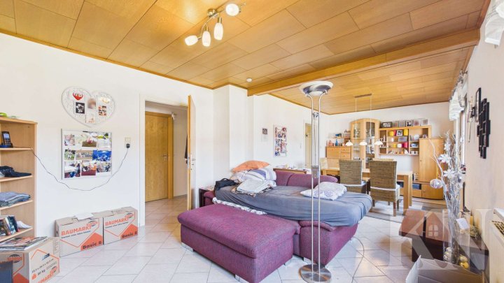 Freistehendes Einfamilienhaus mit Fernblick & großem Grundstück in Sankt Julian