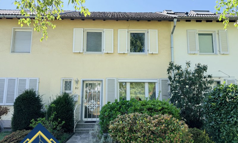 Charmantes Reihenhaus mit Balkon und Garten in äußerst attraktiver Lage von Saarlouis zu verkaufen