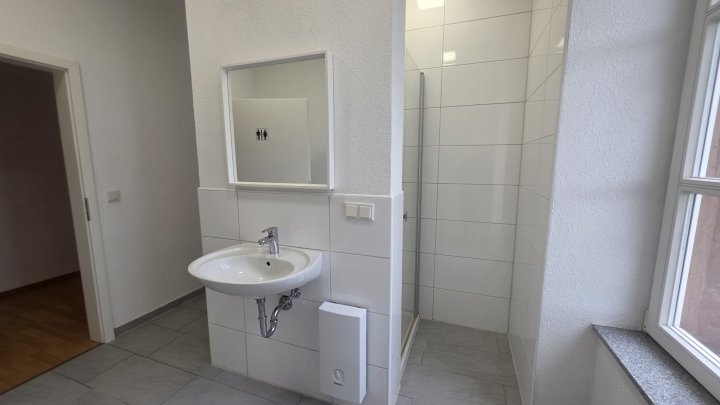 Große 4 ZKB in Quierschied Waldrandlage zu vermieten