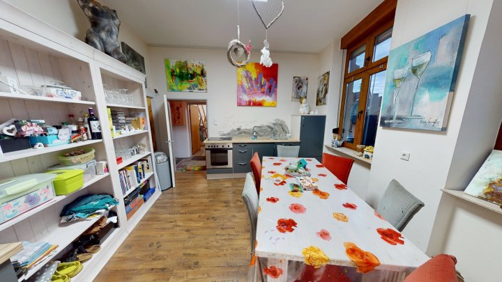 Vielseitig nutzbare Gewerbefläche in Püttlingen zu vermieten