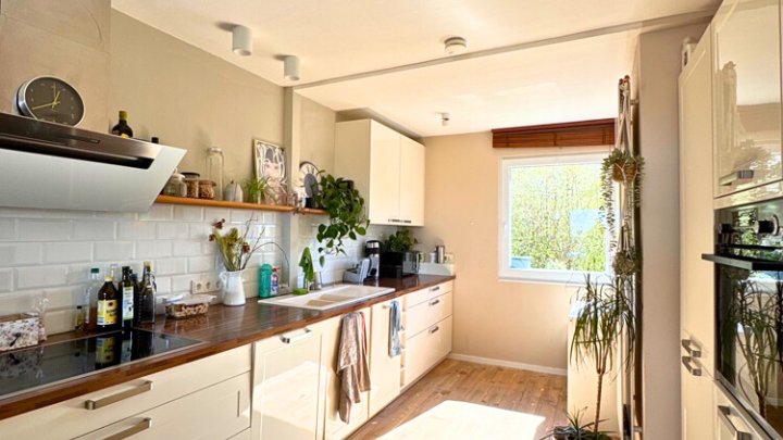 Freistehendes saniertes Familienparadies, mit Bauplatz in toller Lage von Riegelsberg