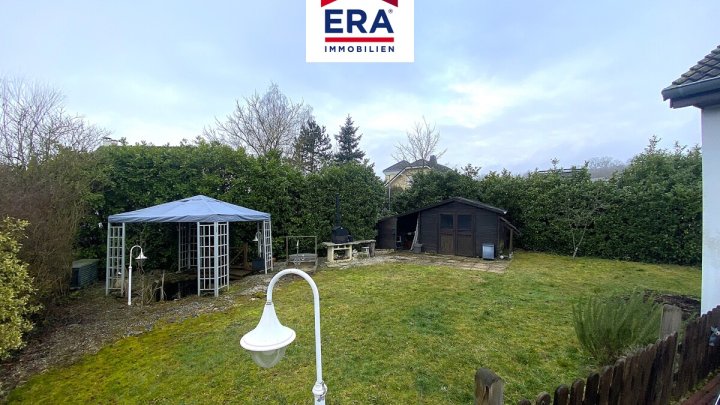 KEINE VERMITTLUNGSGEBÜHREN - BUNGALOW MIT POOL, RUHIGE LAGE, FORBACH/FR, NÄHE SAARBRÜCKEN