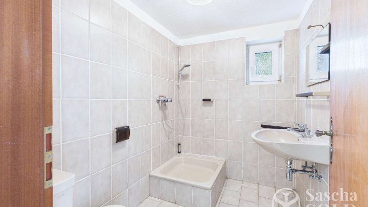 Büroräume mit Lagerfläche, Stellplatz und Garage in St. Ingbert-Mitte (Roter Flur)