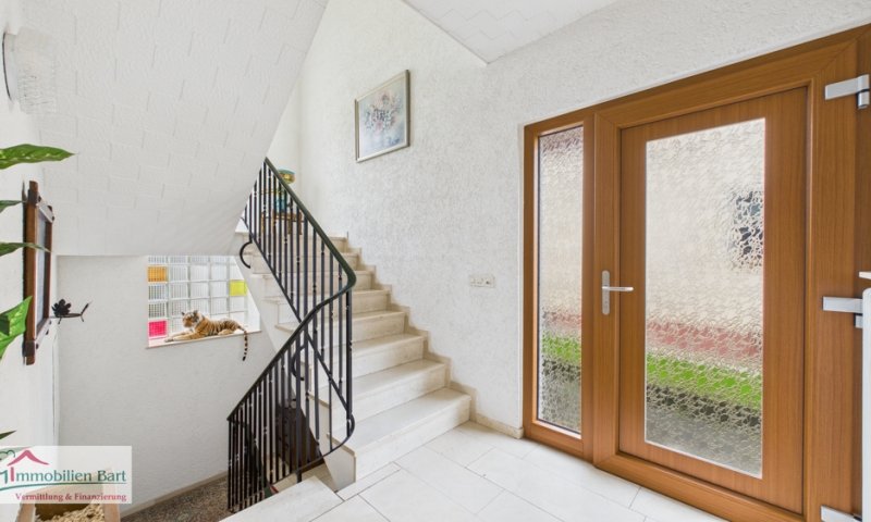 GRENZE LUXEMBURG / 5 SZ / 2 GARAGEN + GARTEN IN TOP LAGE VON ORSCHOLZ