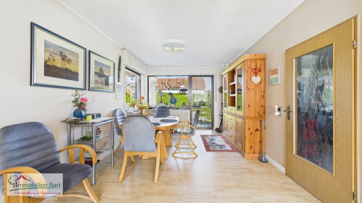 GRENZE LUXEMBURG: 4 GARAGEN/2 WOHNEINHEITEN/ PV ANLAGE/TOP WOHNLAGE IN ORSCHOLZ