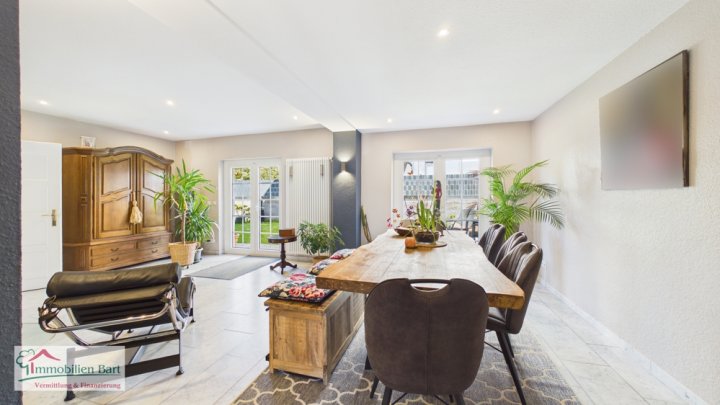 TRIER-OLEWIG: EINFAMILIENHAUS MIT GARTEN UND GARAGE