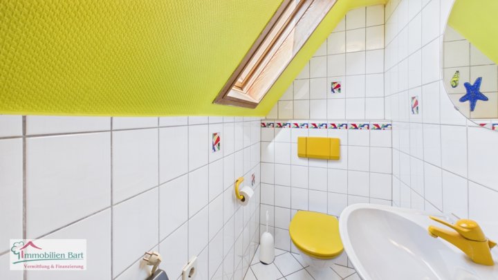 TRIER-OLEWIG: EINFAMILIENHAUS MIT GARTEN UND GARAGE