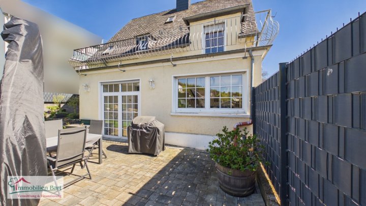 TRIER-OLEWIG: EINFAMILIENHAUS MIT GARTEN UND GARAGE