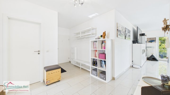 PERL:

TOLLE, HELLE 108 m²  WOHNUNG IN TOP-WOHNLAGE!