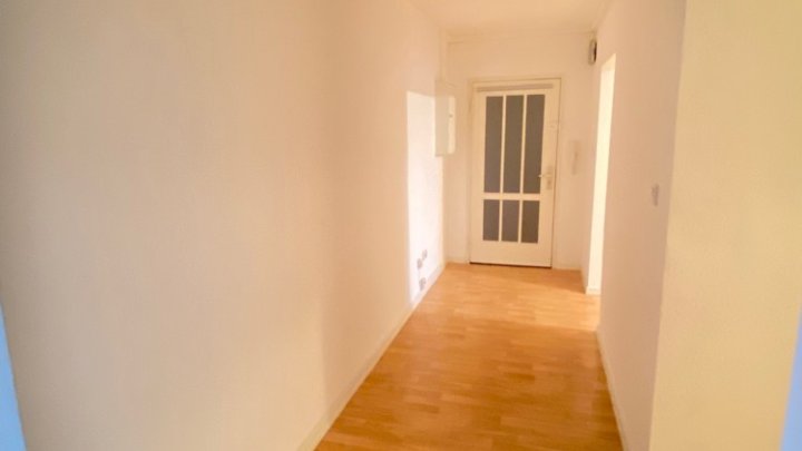 Großzügige 3 ZKB Wohnung mit Balkon nahe des Saarbrücker Staden