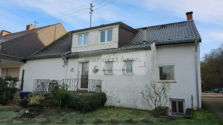 Kleines gemütliches Einfamilienhaus in Waldrandlage von Saarbrücken-Klarenthal zu verkaufen.