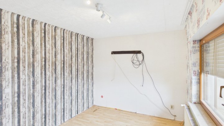 Einfamilienhaus mit Sanierungsbedarf in 1A Lage von Eppelborn zu verkaufen.