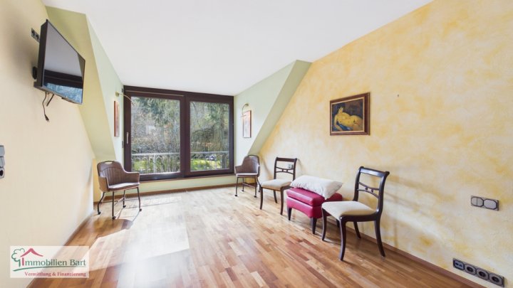 GRENZNÄHE LUXEMBURG: LUXURIÖSES ARCHITEKTENHAUS IN TOP WOHNLAGE
