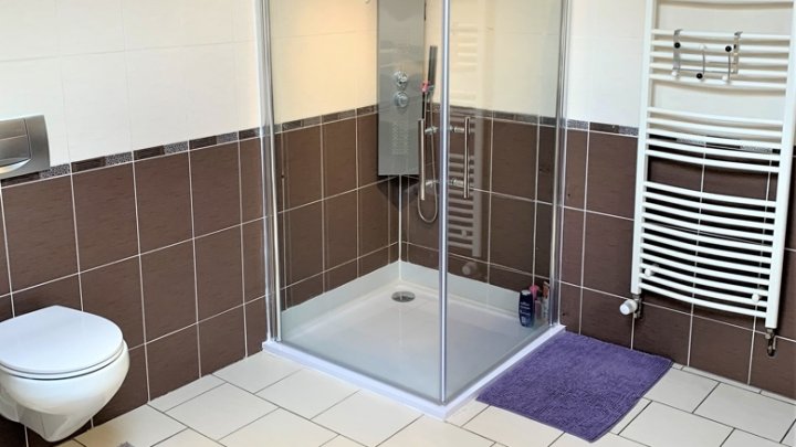 OHNE VERMITTLUNGSGEBÜHREN-DOPPELHAUSHÄLFTE, PETITE-ROSSELLE/FR, NÄHE GROSSROSSELN