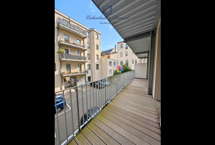 Überdachter Balkon